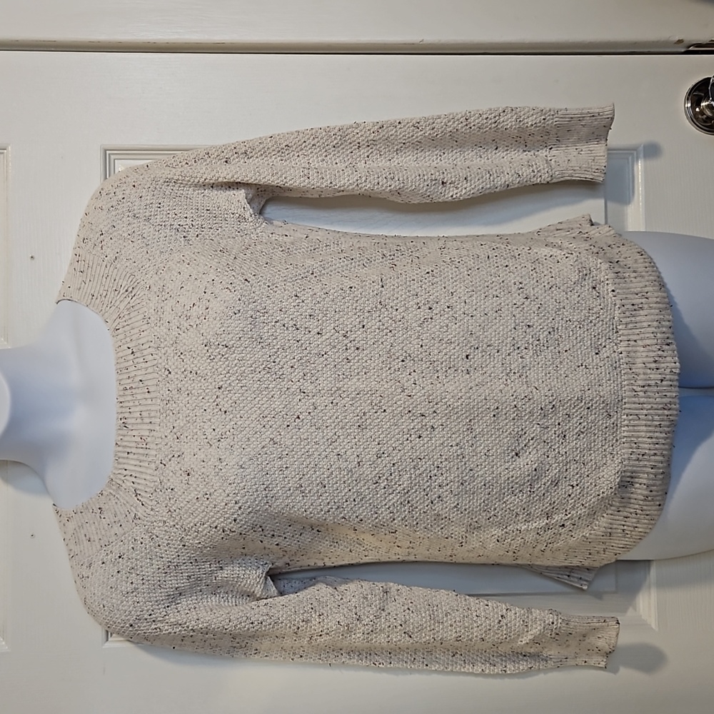 Loft, lightweight, sweater. Size M